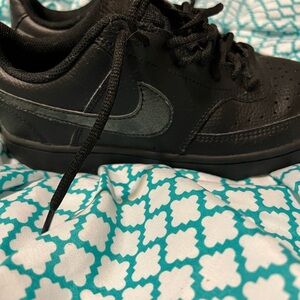 Nike Black Athletic Shoes